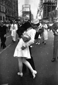 historia del beso - El Beso de Times Square